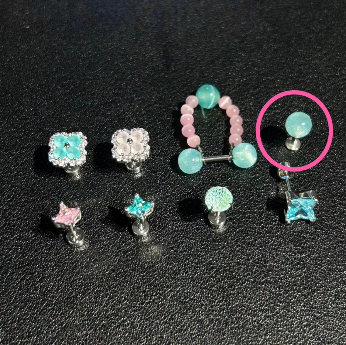 Fresh Mint Clover Cartilage Stud & Pastel Mountain Ear Chain Set – Green Starburst Stud Earrings
