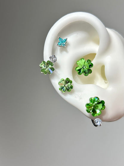 Sparkling Four-Leaf Clover Helix Stud Earring – Titanium Steel Cartilage Jewelry